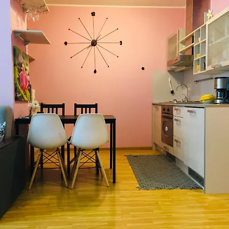 Questae Joe Apartament *